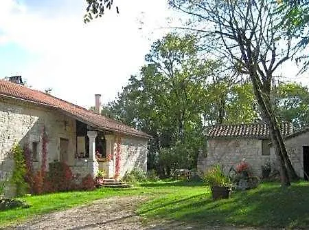 Alojamento de Acomodação e Pequeno-almoço Ferme De Laspeyrieres Montcuq