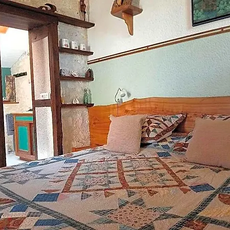 Ferme De Laspeyrieres Alojamento de Acomodação e Pequeno-almoço